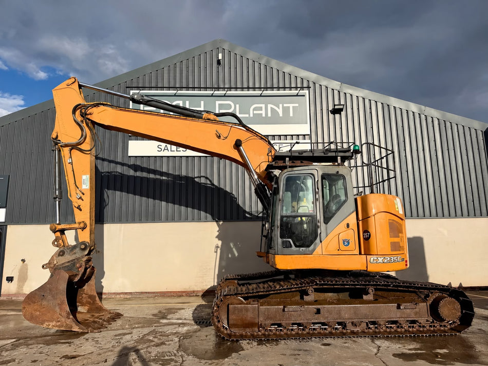 Used CASE CX235C SR Excavator