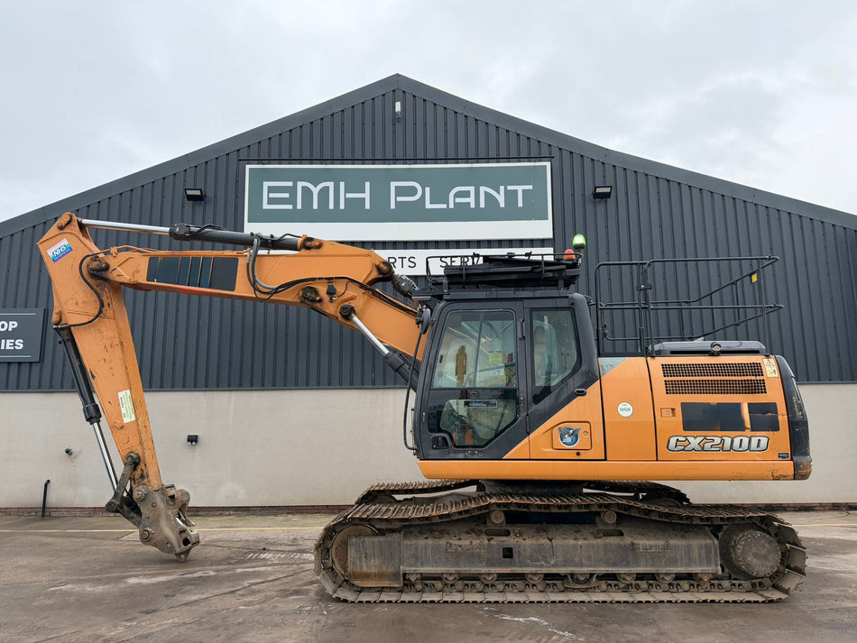 Used CASE CX210D Excavator
