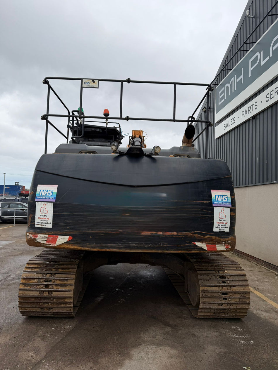 Used CASE CX210D Excavator